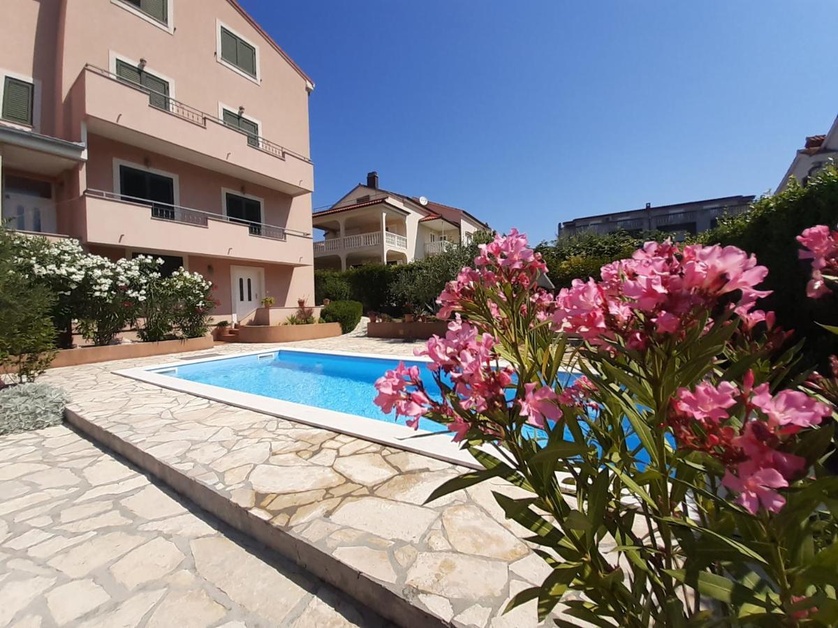 Apartments Lara & Luka Zadar Eksteriør billede