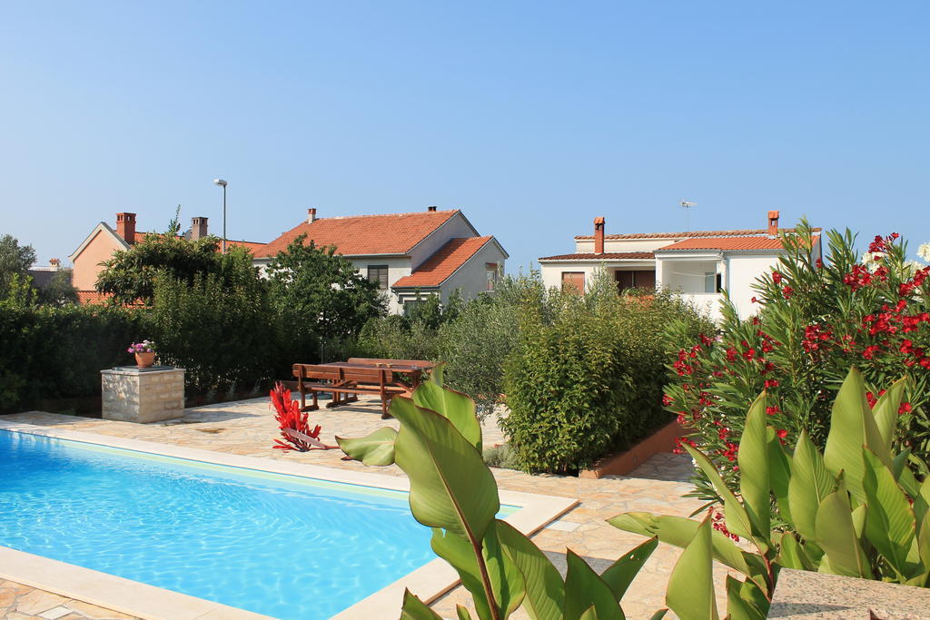 Apartments Lara & Luka Zadar Eksteriør billede