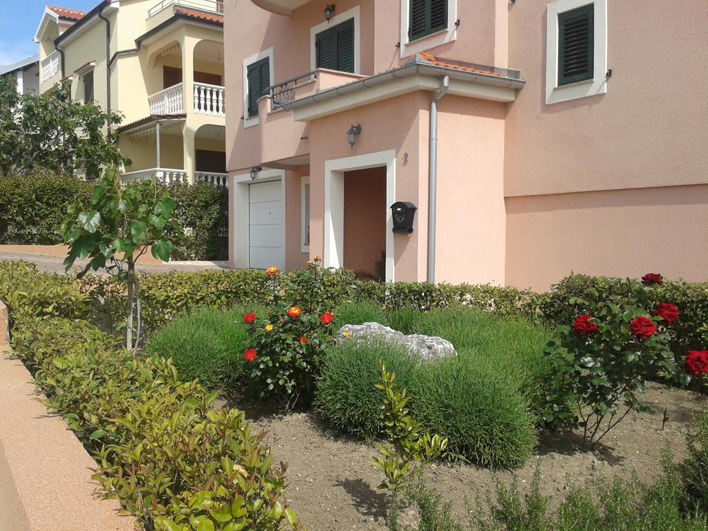 Apartments Lara & Luka Zadar Eksteriør billede